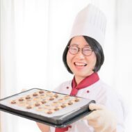 友理子 西川